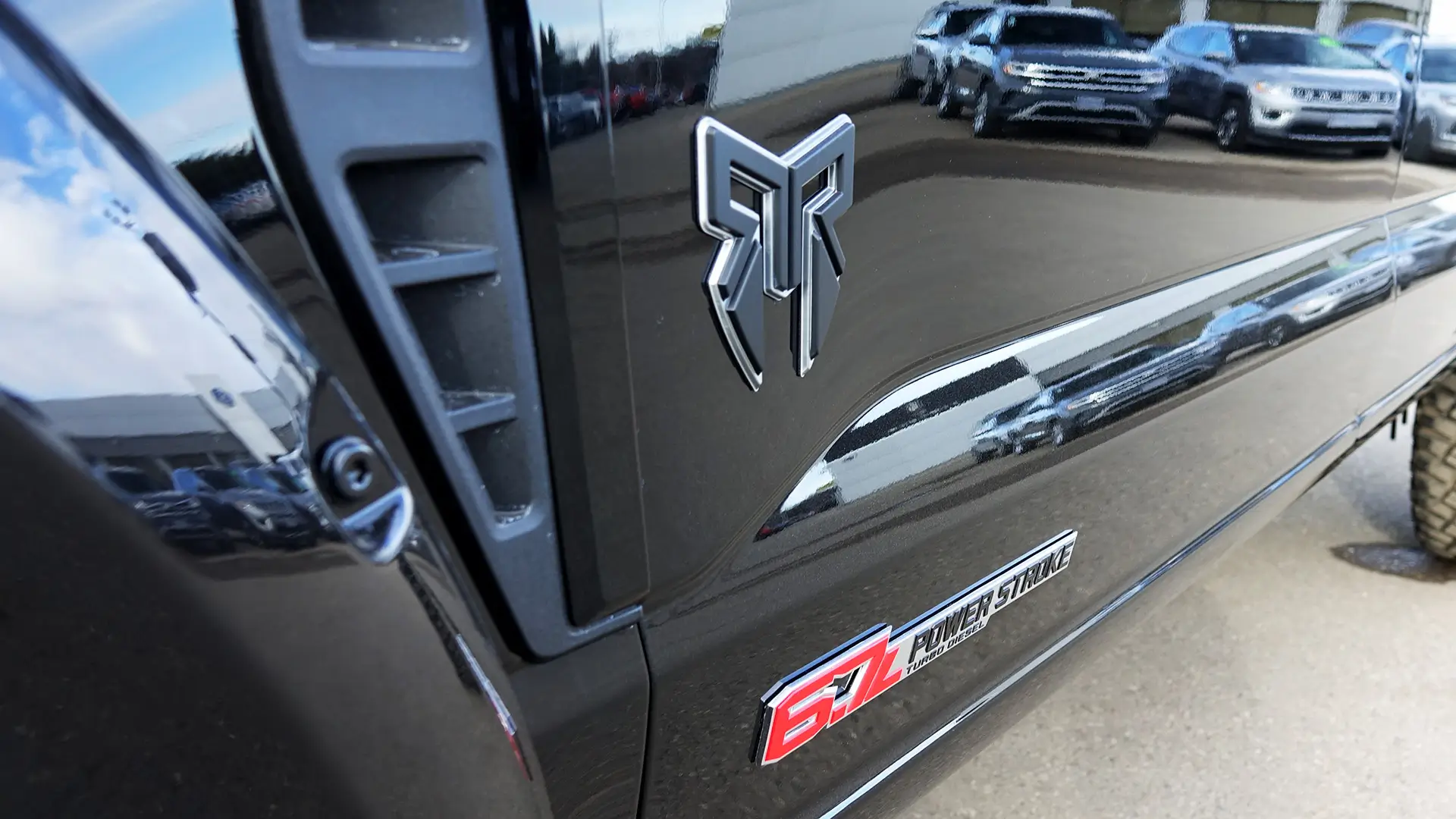 F-250 Black Exterior View 1